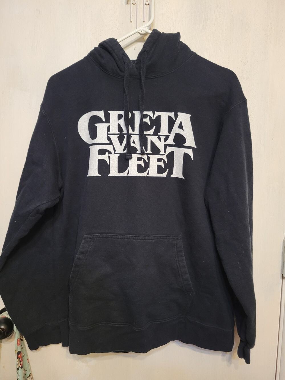 Greta Van Fleet Band Sweatshirt Hoodie Men’s tagged L fits med Black Pullover